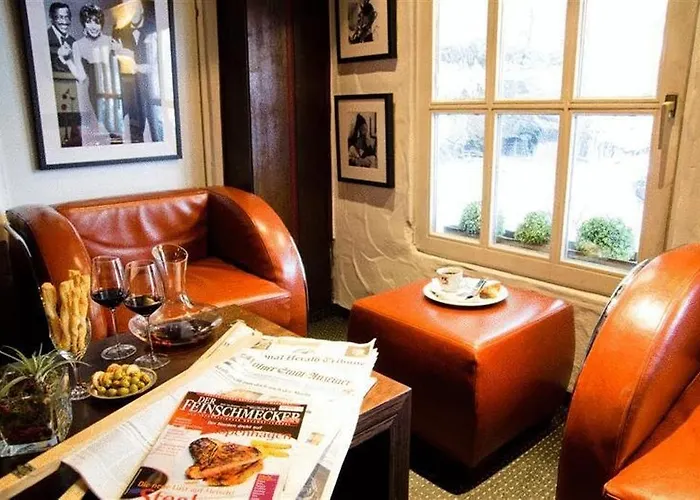 Dom Hotel Am Romerbrunnen